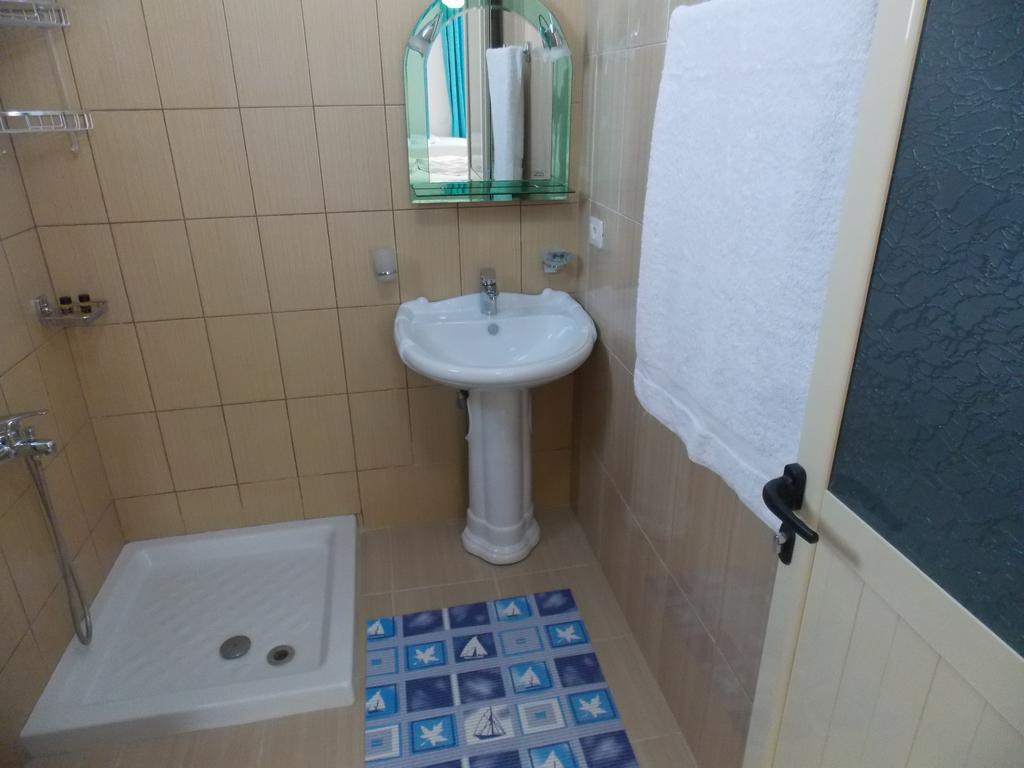 סרנדה Amber Apartments מראה חיצוני תמונה