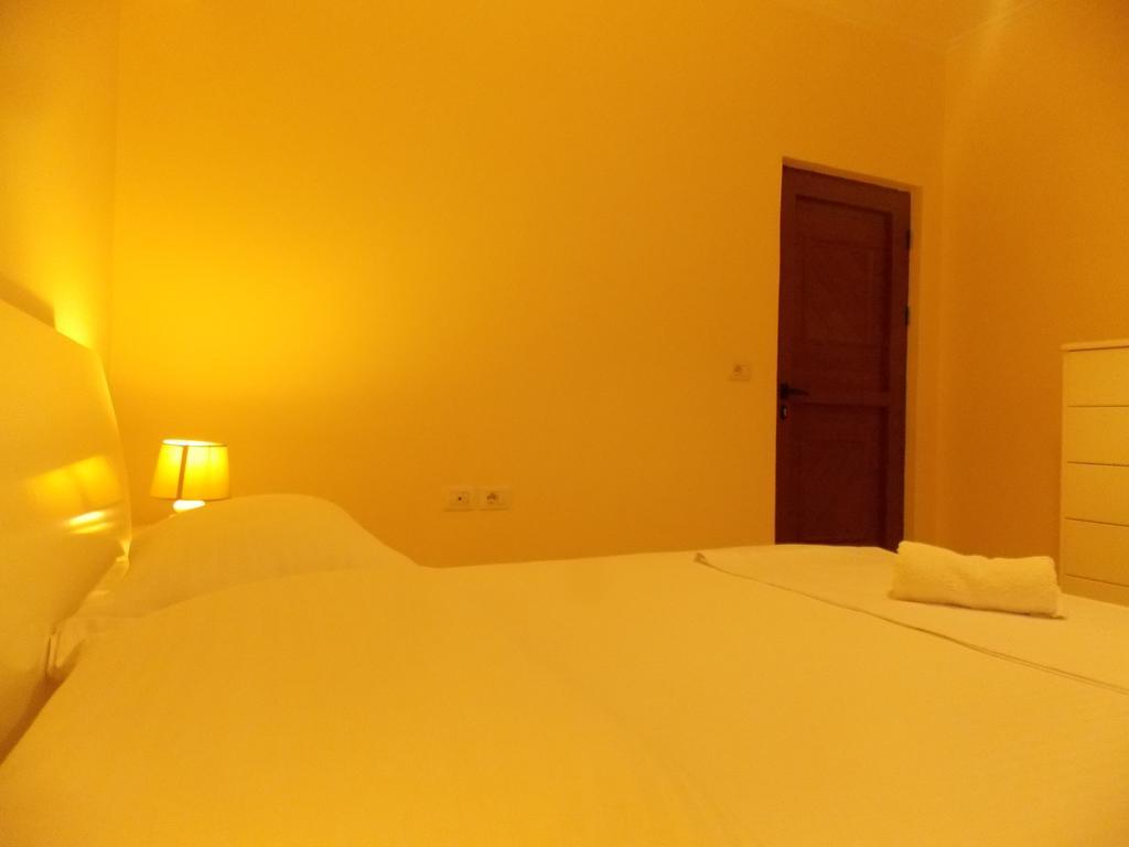סרנדה Amber Apartments מראה חיצוני תמונה